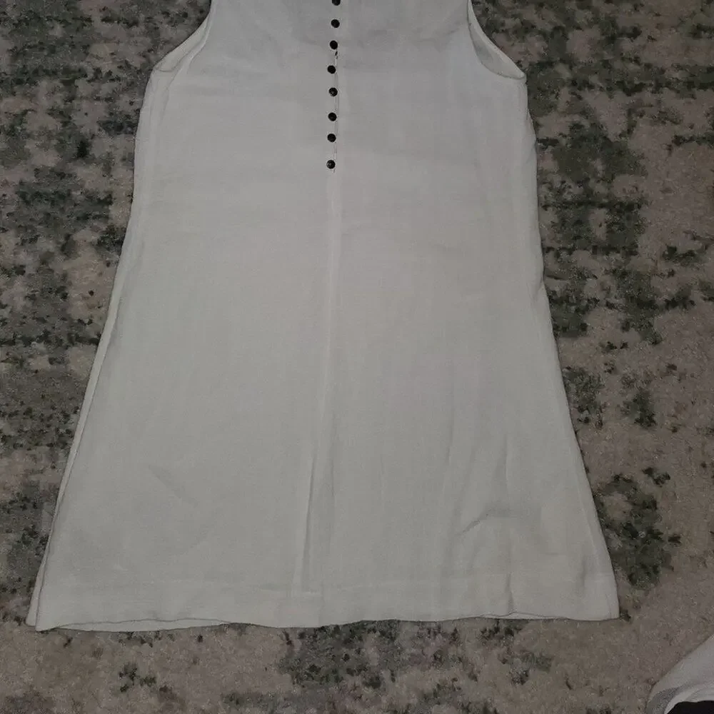 Free People White Embroidered Piece || Medium